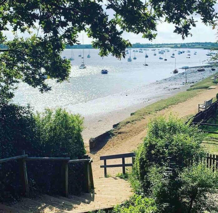Rockhopper Cottage, Waldringfield Woodbridge Ngoại thất bức ảnh
